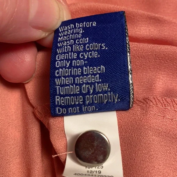 NWT!!!   APT 9 PLEAT LACE TOP.  Sz S - Picture 9 of 10